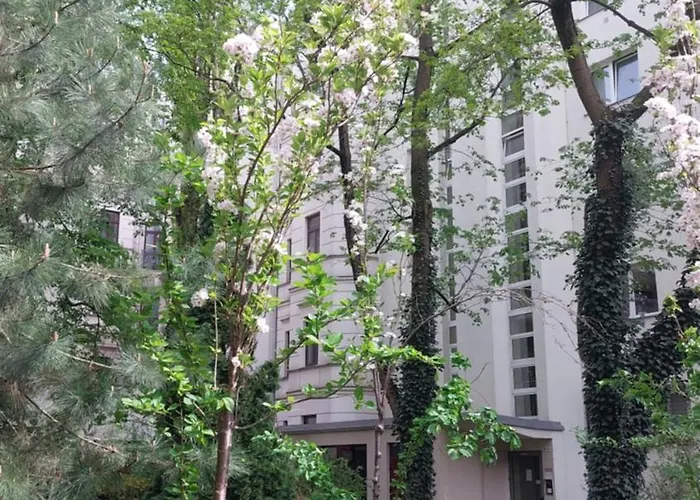 Downtown Elegant & Sunny Near Metro Station * Warszawa